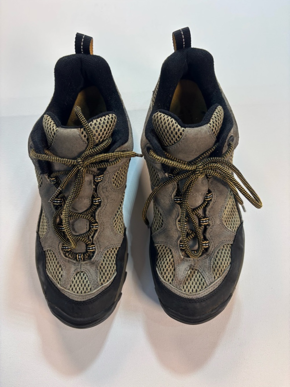 Merrell Men's Trail Sneakers in Olive Green and Black